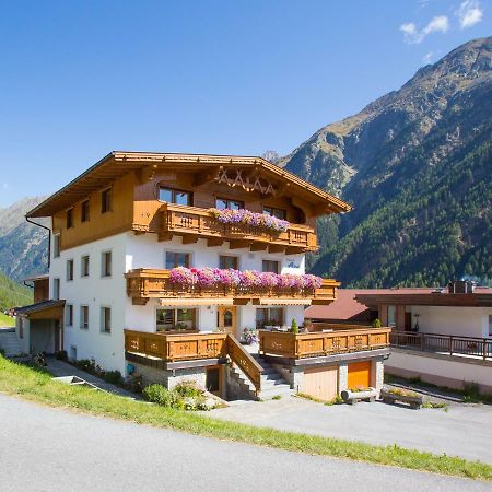 Haus Alois Bed & Breakfast Solden Exterior photo